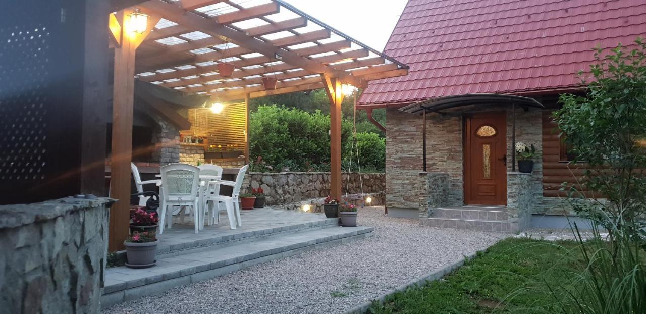 Green Garden Lohovo Bihać Kültér fotó